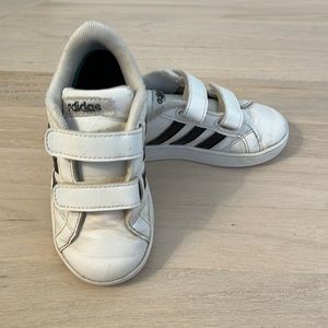 adidas classic black & white velcro sneakers